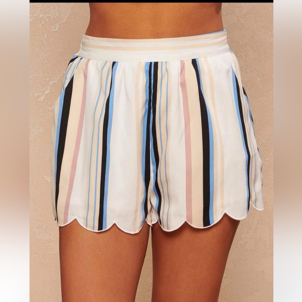 NanaMacs BaeVely high waisted summer breeze striped shorts (multi) Size Small